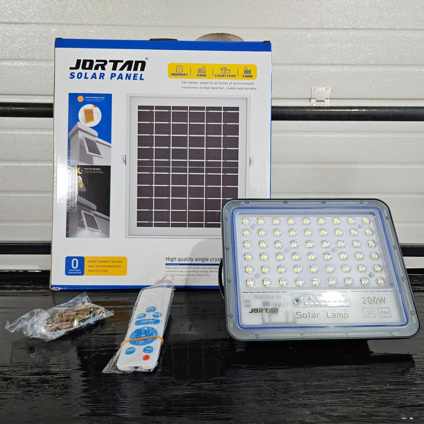 Proiector Solar Jortan Blue 600W 400W 200W 100W Lampa cu Incarcare Solara cu Panou Solar Kit Montaj