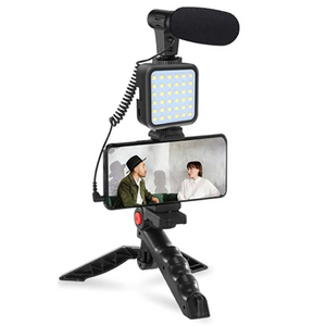 Set 4 în 1 pentru Streaming și Vlogging - Mini Trepied, Microfon, Suport pentru Telefon și Lampă LED