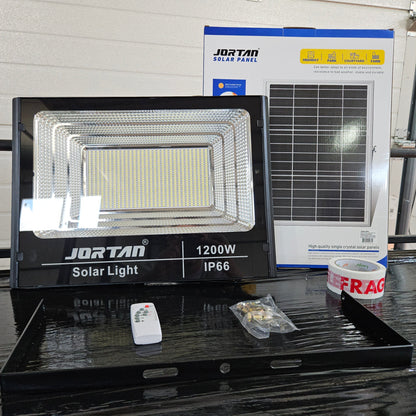 Proiector Solar Jortan 1200W 600W 400W 200W 100W 50W + Panou Solar + Kit Montaj